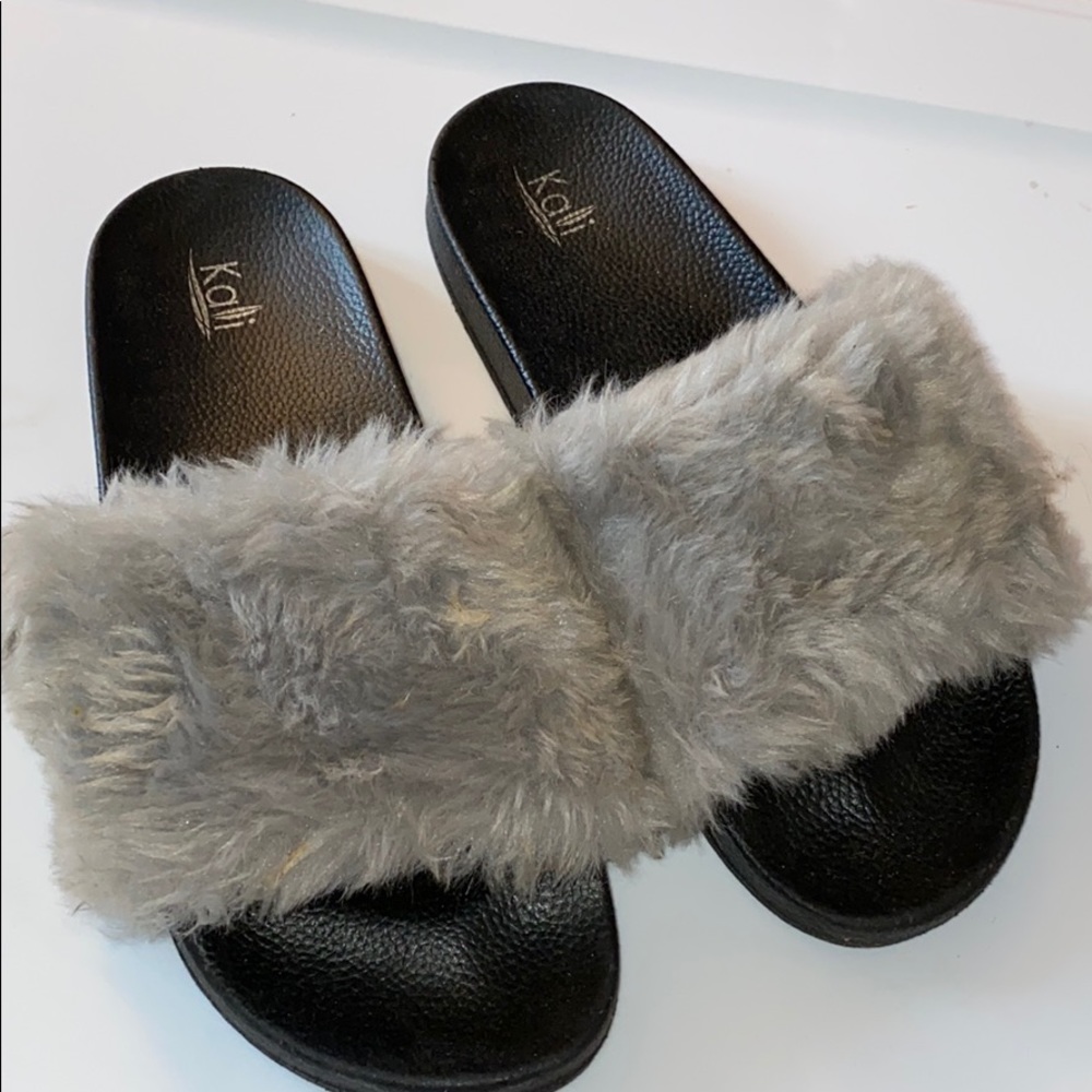 Cute fur slides